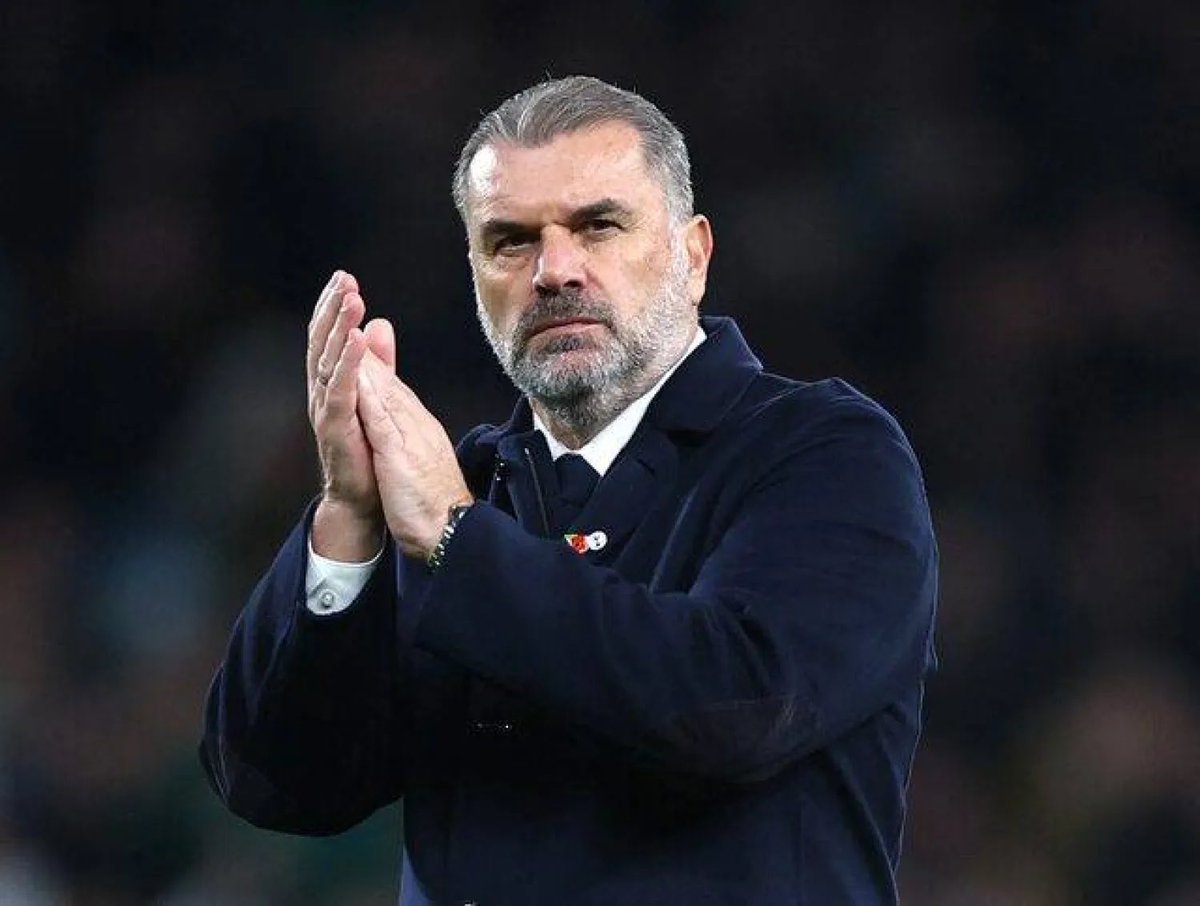 salmaniho's tweet photo. افضل مواسمه بمسيرته حقق اليوروباليغ بالبركه و كان فريقه بيهبط 

استقبل خلال 60 مباراة 89 هدف https://t.co/pq6h2aTHEr