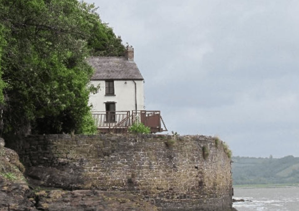 BBHerodotus's tweet photo. The writing shed of Welsh poet Dylan Thomas, The Boathouse. https://t.co/P8A1R7QnML