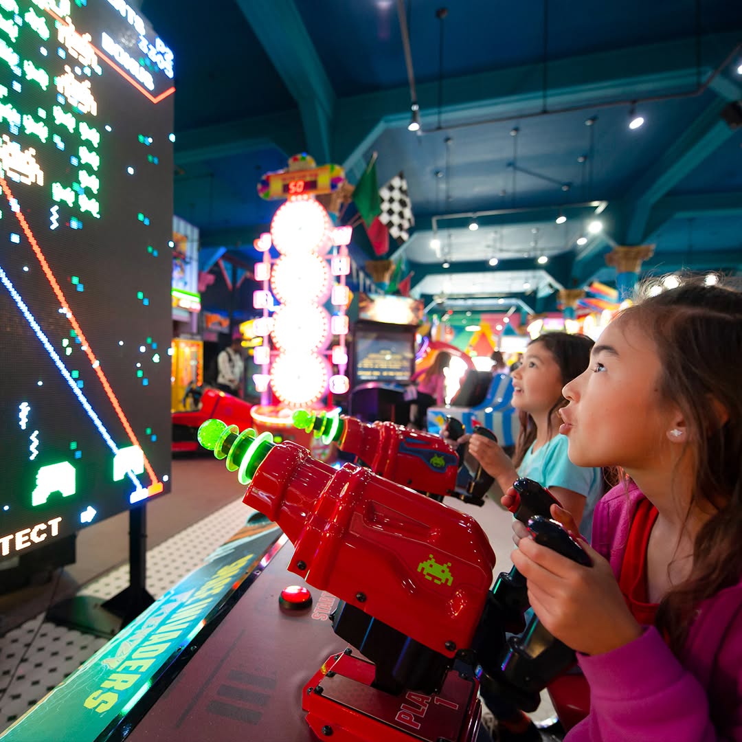 beachboardwalk's tweet photo. Boardwalk Season Pass Members, unleash your competitive spirit this Saturday, September 19, from 9 AM-11 AM for FREE PLAY at the Casino Arcade! Enjoy endless fun with video games, air hockey, skeeball, and laser tag! ✨🕹️

👾 Visit https://t.co/3lsGUqKF3Z for details. https://t.co/MFY1nsEW34