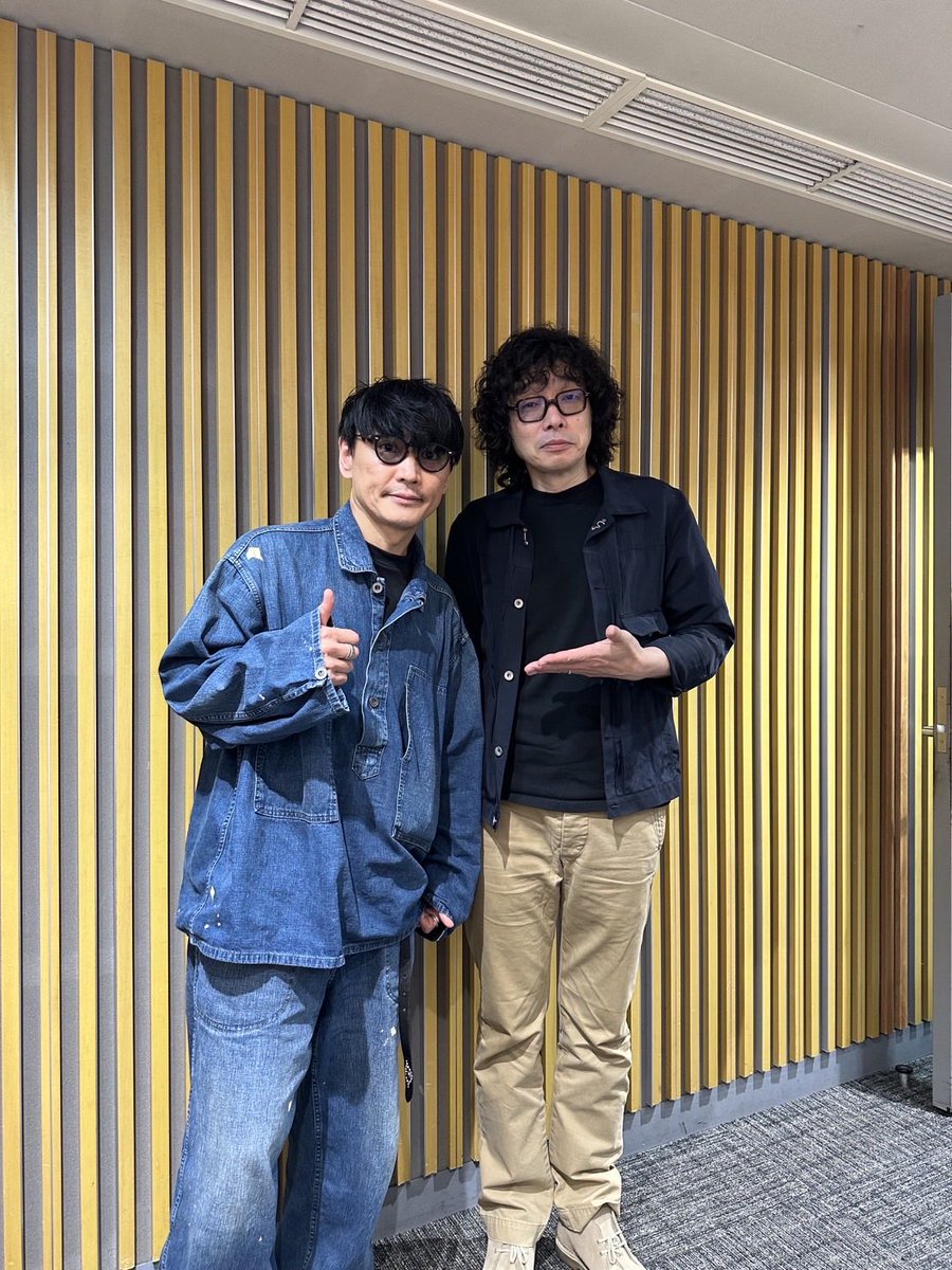 saitokazuyoshi's tweet photo. ニッポン放送「サカナクション山口一郎のオールナイトニッポン」にゲストでお邪魔しました。

音楽の話から、オシ活？、少し脱線して下ネタの話まで。
互いの音楽をリスペクトする2人だからこそ生まれる、ここでしか聴けないトーク。 必聴です。

📻radiko
https://t.co/U43n5yGNYl 

#サカナ山口ANN https://t.co/8hKMjfuaaE