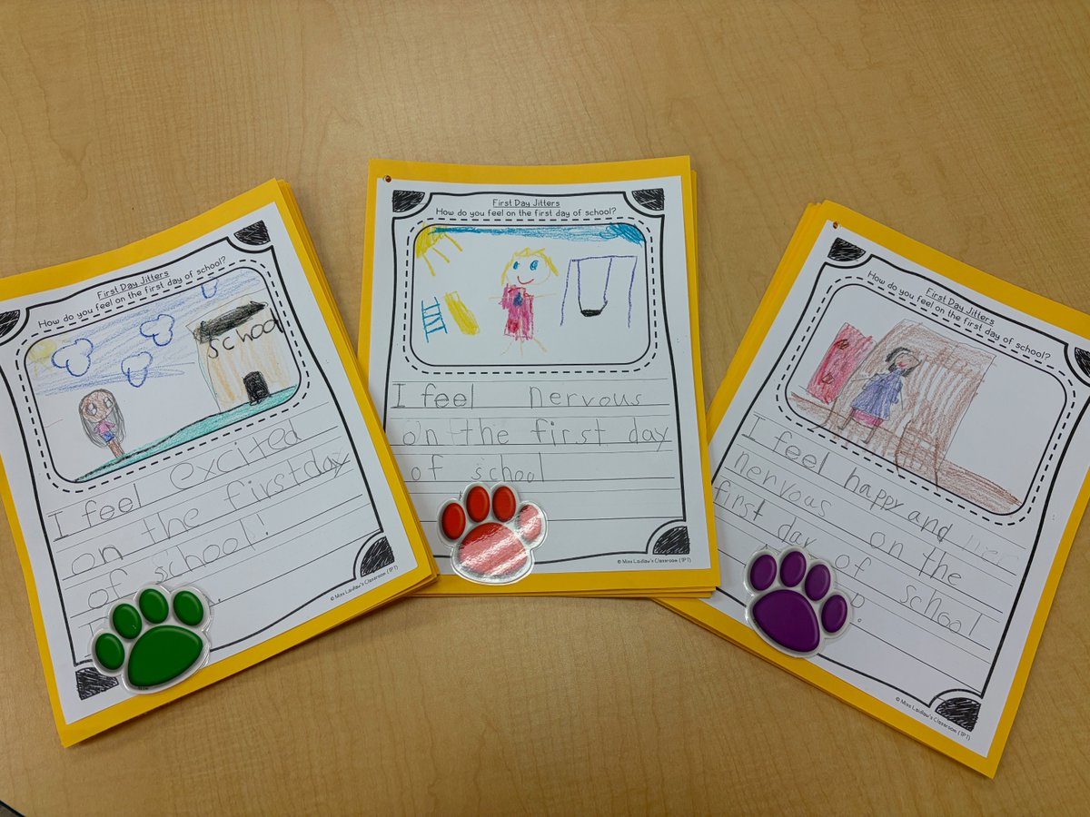 SouthFayetteEA's tweet photo. Jessie Slencak builds a memory book for every first grader, unrequired, filled with photos and work samples all year long. As a mom herself, she knows exactly what a keepsake like that ends up meaning. 💚📖 #SouthFayetteEA #WeAreSFEA #AsLongAsItTakes #Solidarity #FirstGrade https://t.co/XnJY0sRORg