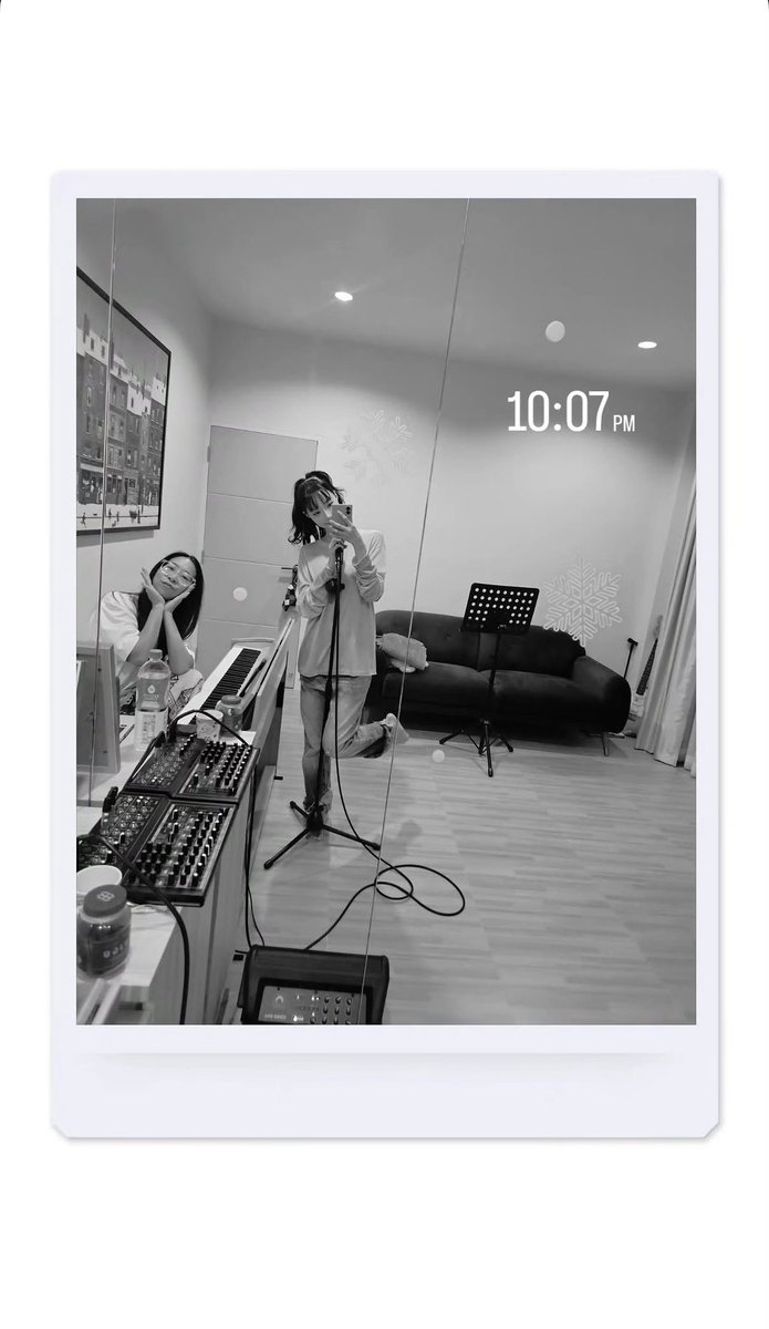 JanJingjingFR's tweet photo. [��] 15.09.2026

|Instagram| jingjingyu36

Jingjing's Instagram stories and reposts today ! part 1

#JanJingjing #jingjingyu https://t.co/z9grnmAunN
