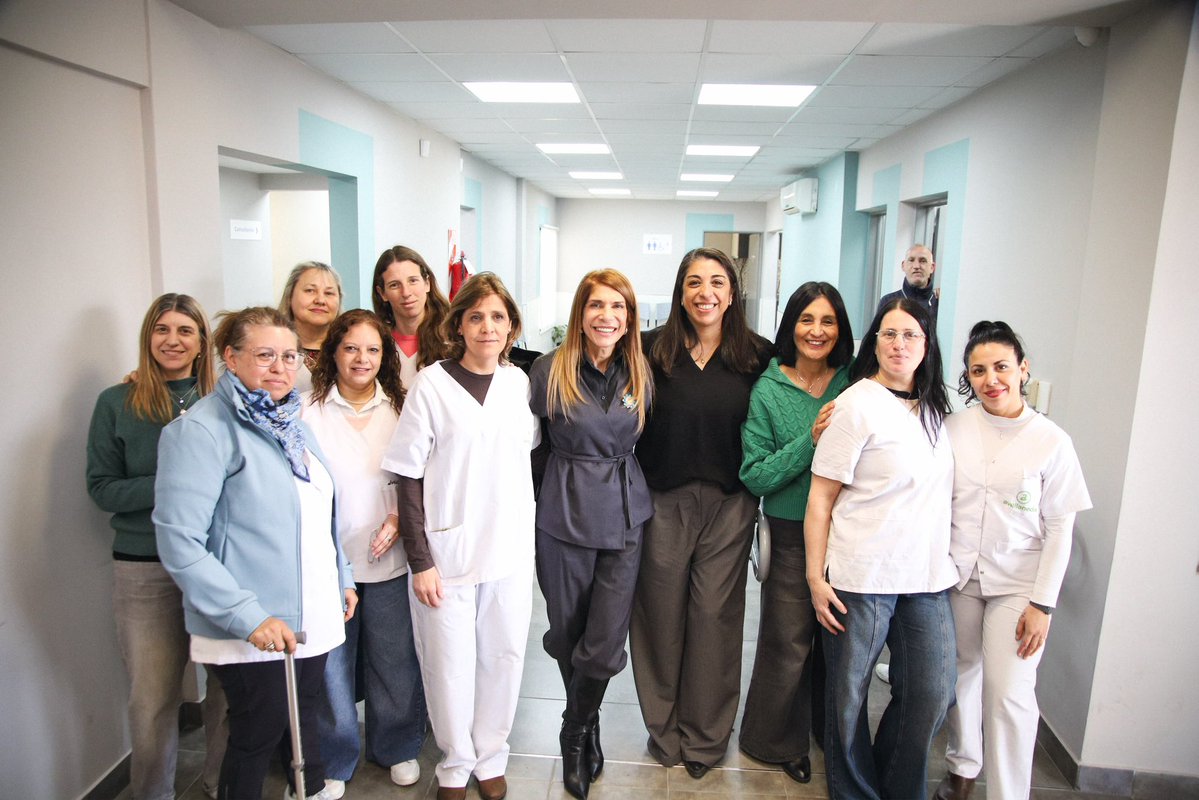 magdysierra's tweet photo. ⚕️| Inauguré obras en el Instituto Municipal de Rehabilitación de Avellaneda 

Ahora cuenta con una modernización del espacio para las consultas personalizadas, con más y mejores consultorios, optimización de espacios de circulación y enfermería y nuevo nucleo sanitario adaptado, sala de espera, mobiliario y baños. 

La salud es un derecho para toda la comunidad, y garantizar su  eficiencia y calidad calidad es nuestra tarea.