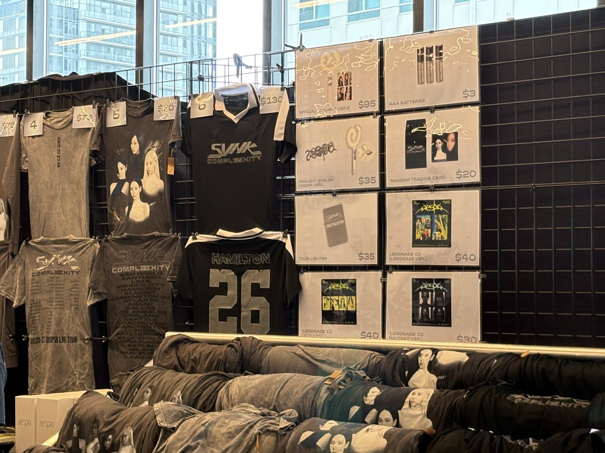 baechustokki's tweet photo. AESPA HAMILTON MERCH PRICES! https://t.co/V9bvgtPFNN