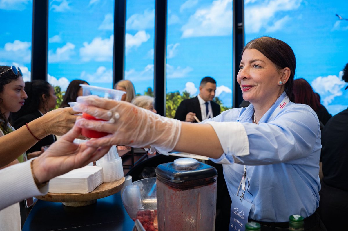 DavidColladoM's tweet photo. Y como siempre, nuestra identidad presente. 🇩🇴

Música, gastronomía y cultura dominicana acompañando esta jornada y mostrando todo lo que hace especial la experiencia de nuestro país.

¡Así seguimos en Top Resa Paris 2026! https://t.co/lChT85kMJI