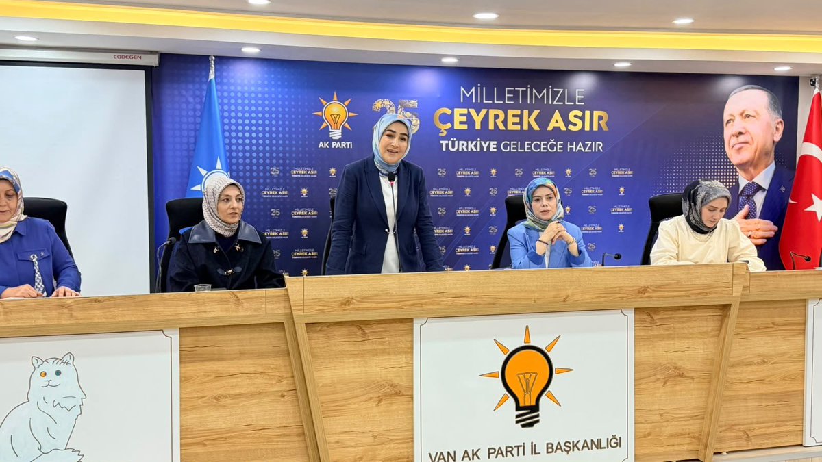 resmi19106's tweet photo. @tugbaisikercan @tulaykaynarca @mercankoc
@mine_meydanci @avbaharbal @abdulahatarvass @zerrin_alpaslan_65 @akkadingm @akparti.van https://t.co/OvdVTY7aBy