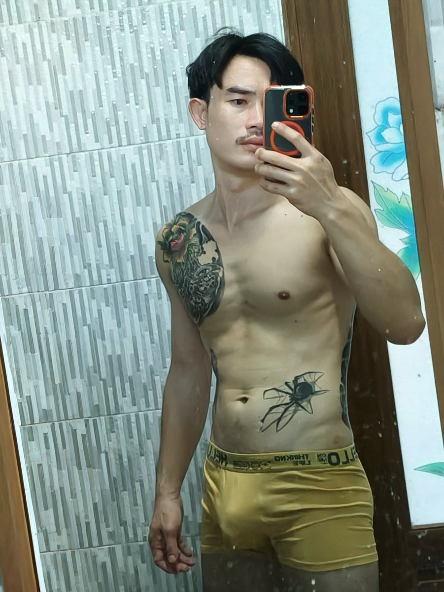54yql's tweet photo. เมาแหละเงี้ยนทำไงดี🤣🤣🤣🤣 https://t.co/wpPRm0tbTf