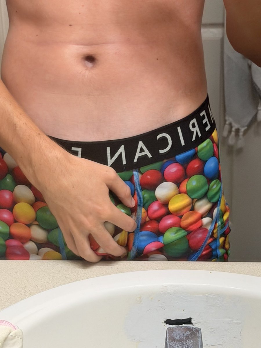 Str8Hung18's tweet photo. What do yall like more? Pics or videos?

#nsfwtwt #str8 #bwc #bigdick https://t.co/mkWHPtve4F