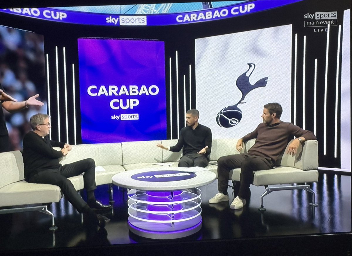 patricktyrant's tweet photo. GOD BLESS Conor Coady! 🙏🏾💒
He’s out here on Sky Sports doing the Lords work and defending #THFC 
“Let’s not take nothing away from RDZ he’s a top manager, I think we’re all jumping on the bandwagon at the minute” 
… “That team is top, there’s some good players it” 
#RESPECT 👊🏾 https://t.co/i1DS3ctqhR