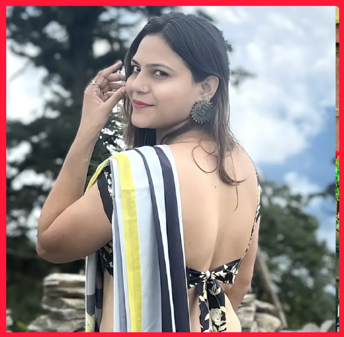 Imdead108_ybc's tweet photo. Jyoti Malhotra;-

She was caught for spying for pakistan. Not a single hindu stood for her ,No candles March, no judiciary abuse. We said punish her , Nation is first.

Umar Khalid:-

He is accused in 2020 Delhi riots. Supreme court said there is proof and rejected his bail.Still the entire left liberal & Islamist lobby is crying , abusing court's & making him Hero.