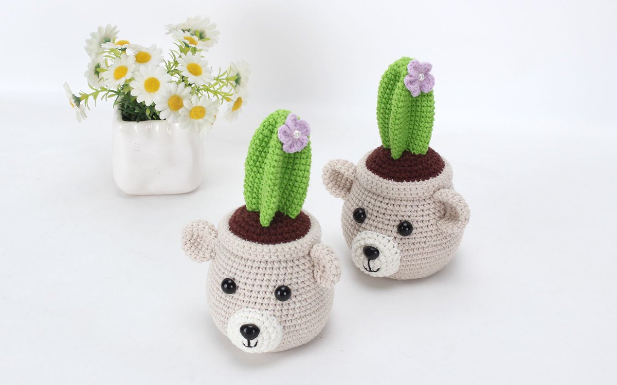 tinyf200130's tweet photo. Just finished making a crocheted tiny potted cactus! So satisfying to turn soft yarn into this little green decor piece  #HandmadeJoy https://t.co/GnHv2rDjSW