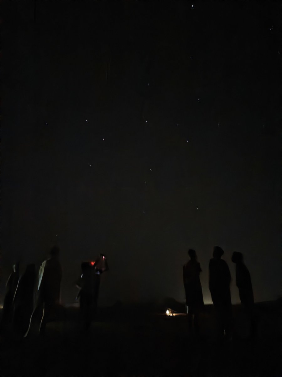 anta_kaoi's tweet photo. 夜になったら大量の星が頭上に急に現れるんだから昔の人たちはそりゃあ星に興味を持っただろうね〜◎ https://t.co/BS3qeowILX
