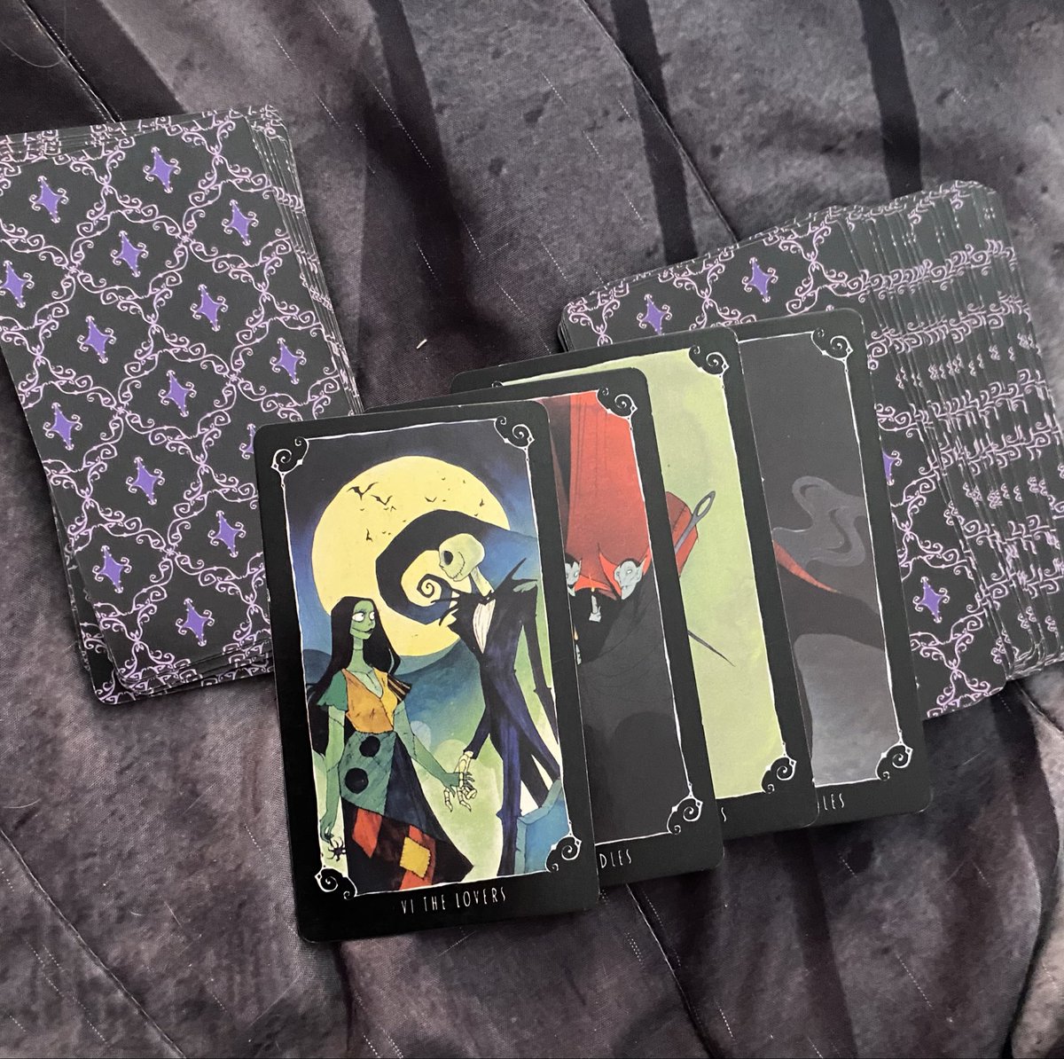 strawberryredd0's tweet photo. “Tirada de 3 cartas GRATIS. Solo comentar tu pregunta y te doy un mensaje breve. Primeras 10 personas.” #tarot #lecturas https://t.co/cVwxZgLhLb