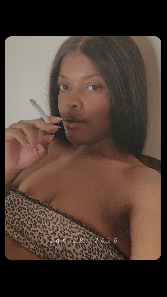 superiorebonyy's tweet photo. Who wants to play? 😍 Join me now @Stripchat 👉 https://t.co/VQYfosw5rl #stripchat #stripchatlive #findom #sph #cei #joi #humiliation #peg #sissy #femdom #lovense #control #live #ebony #bnwo #bbc #bwc https://t.co/OhOFGjsfCL