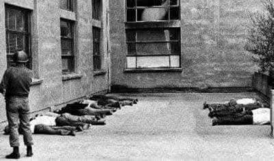 RadioUmbral's tweet photo. 15 de septiembre 1973 

Santiago bajo la bota militar https://t.co/iCgCJUM5Uu