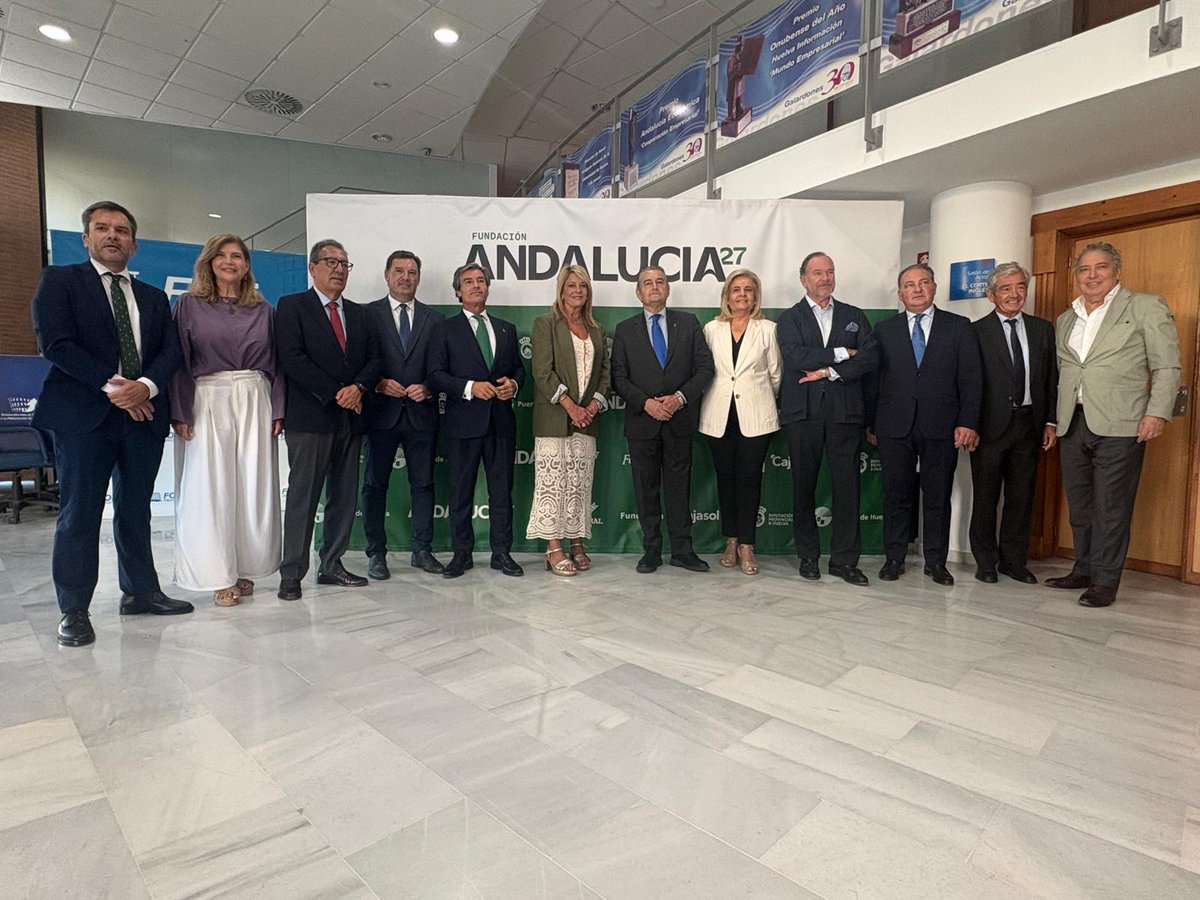 APHuelva's tweet photo. La @FAndalucia27 se ha presentado en Huelva y hemos podido conocer su apuesta por impulsar en nuestra región y visibilizar a nivel nacional la excelencia de Andalucía en  ámbitos como la economía y la empresa, el emprendimiento y la innovación, o la educación y el deporte https://t.co/Ubox6c1Fcj