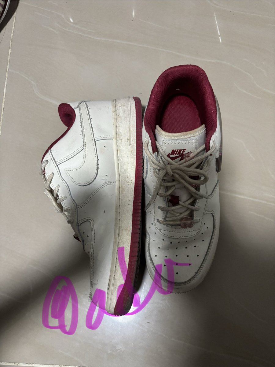 leeda2404's tweet photo. Nike Air Force 1 Low '07 SE PRM Valentine’s Day (2024) (W)ไม่การันตีแท้
Size : 39 (25cm) 
Price : 309 ส่งฟรี🚚🍄 

#ส่งต่อ #ส่งต่อรองเท้า #ส่งต่อรองเท้ามือสอง #รองเท้ามือสอง https://t.co/8NZl7HbgKP