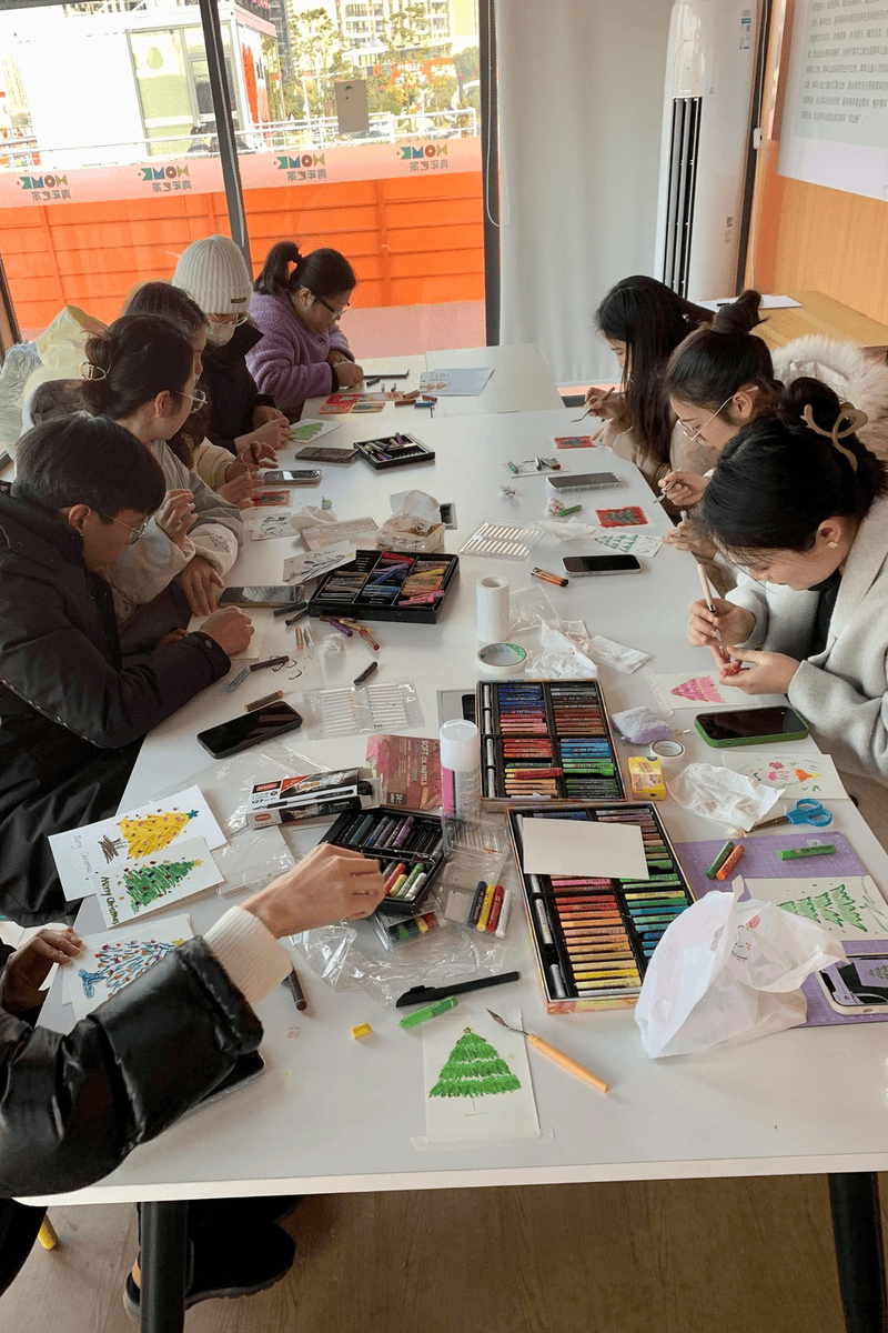 trisi766050's tweet photo. [Calling all design lovers!  Our Art Society's poster-making workshop kicks off this Saturday at 2 PM in the Student Center Room 302. Bring your creativity, we’ll supply all materials. See you there!]， https://t.co/96kQfeOQ4f