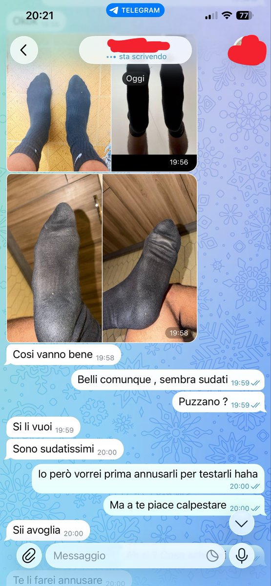 Real_HollyDoll's tweet photo. Ieri sera ho conosciuto questo Marocchino Maranza Etero del 2004, ha un 46 di piedi, sborro forte💦🦶 da come mi scrive sembrerebbe sapere come si schiaccia un piccolo cazzetto come il mio!
Non abita dalle mie parti ma vediamo se riusciamo ad incontrarci 💦👣
#master #straight https://t.co/GNe7AUNHvD
