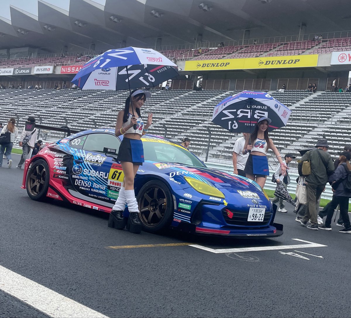 Fulltech_jp_86's tweet photo. FUJI86BRZSTYLE2026
スーパーグリッドウォークにて
SUBARU GT GALSのお二人に横立ちしていただきました💫
めちゃくちゃ光栄です❤️‍🔥❤️‍🔥

#FUJI86BRZSTYLE
#SUBARU
#XENO
#GTSPECver2
#61号車 https://t.co/7Wyk0NrWEi