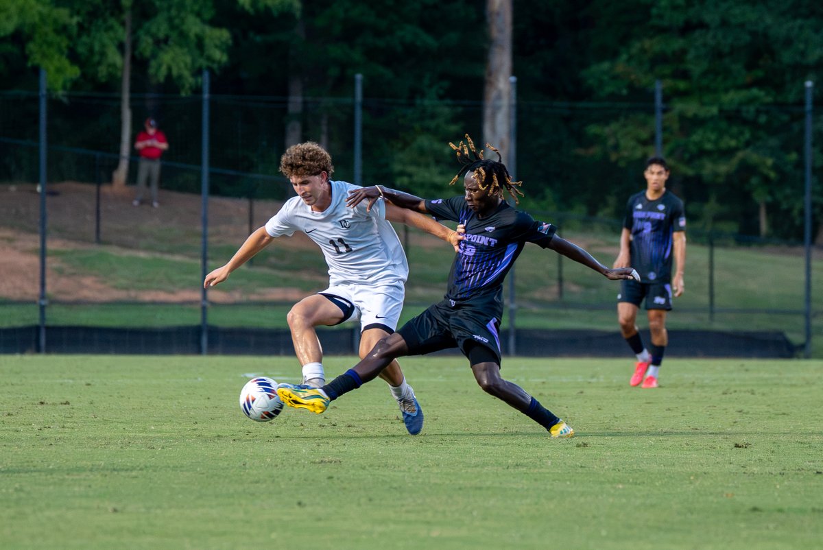 DavidsonMSoccer's tweet photo. Scenes from the first half.

'Cats and Panther remain scoreless after 45 minutes. https://t.co/dCsZz9Yxmk