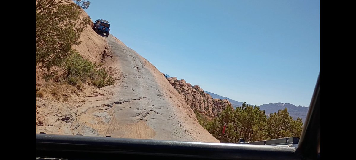 TascosaWest's tweet photo. Got to the Colorado River overlook at Moab thanks the Rob Mick. Gonna have to go back and do Hell's Gate again next year. https://t.co/e1Zzfh6Bvm
