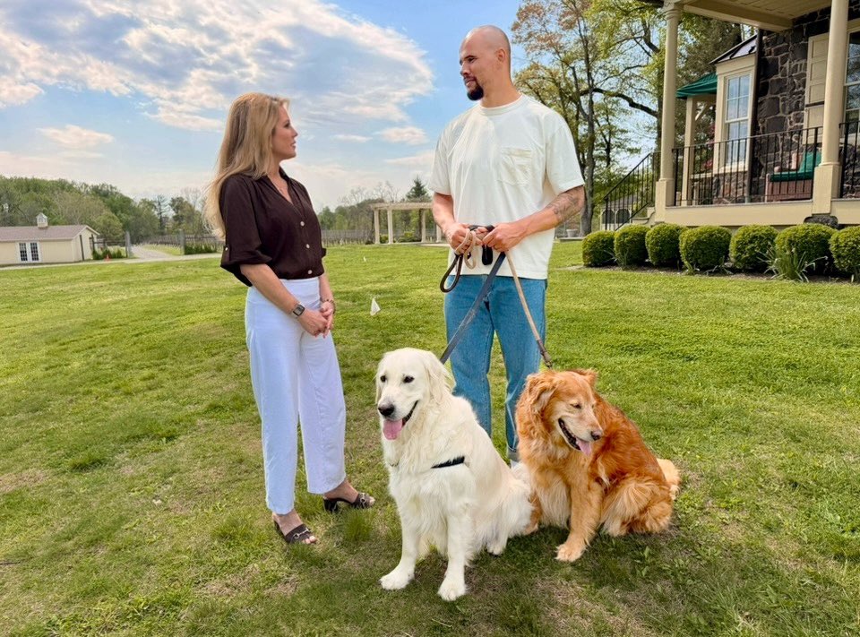 JenHale504's tweet photo. Been working on a little something new, and now it's TIME! A year ago I launched my production company ExHALE Studios, where I'm PRODUCING and reporting! Our first big project starts airing TONIGHT! "NFL Stars &amp; Their Favorite Pups!" Show premieres tonight at 8:00 PM ET on ESPN2! https://t.co/5Q72MadbCE