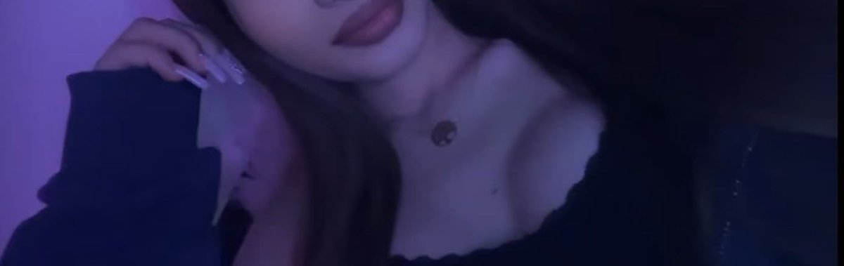 ptitebrunedom's tweet photo. Je suis disponible les fdppp

#soumis #moneymiss #larbin #findom #domina #viralpost #chiens https://t.co/OlE34xbOV3