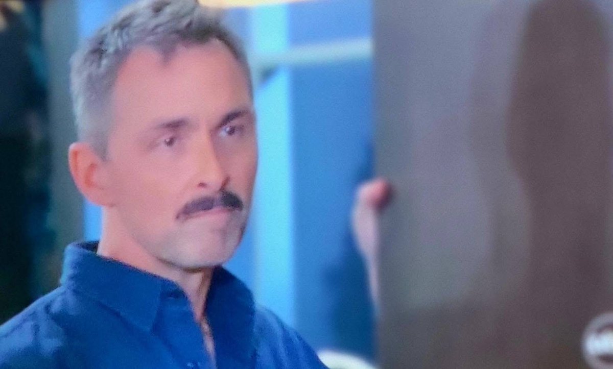 Carlyandava1's tweet photo. Carly goes to see Anna to talk to her and finds Valentin there #GH 
#laurawright #carlyspencer #caradine #jamespatrickstuart 
Tomorrow preview Anna tells Valentin to go after Carly https://t.co/kybWXmXOZS