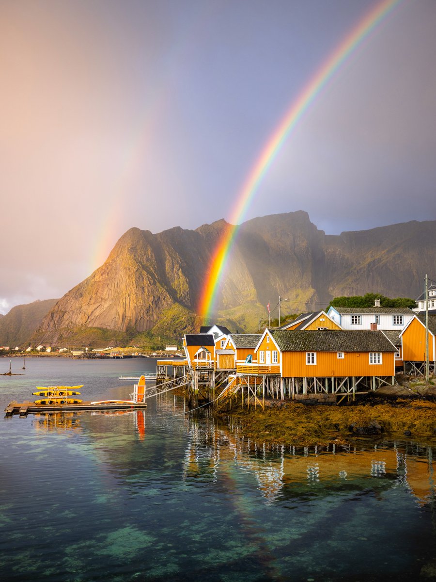 echoesofworld's tweet photo. Lofoten, Norway https://t.co/jZsN6VmA39