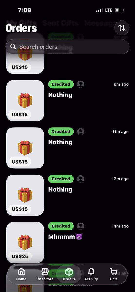 MasterJohnyyy's tweet photo. Look at this fuckin pathetic loser that sent me gifts named nothing 😈🤣#throne #findomalpha #arab #MNWO #malefeet https://t.co/45ecv27i8g