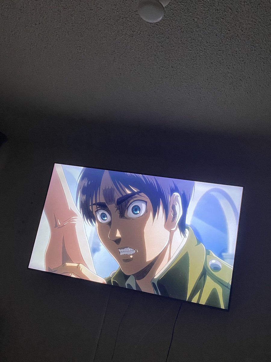 Leo_Ch8's tweet photo. Team Eren https://t.co/iBVoCzE7p1