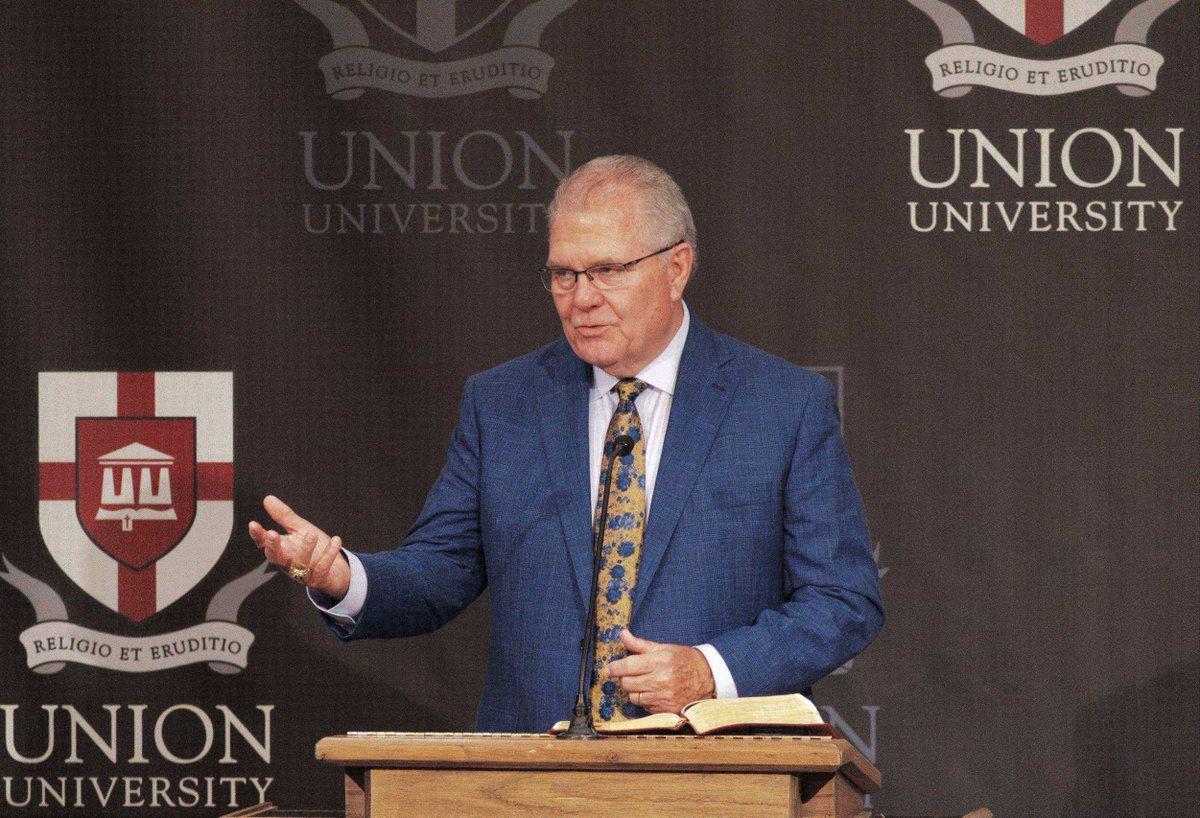 UnionUniversity's tweet photo. “What you do in ministry is eternal.”
Randy Davis, president and executive director of the Tennessee Baptist Mission Board, shared that encouragement with West Tennessee pastors and their wives at Union's annual Pastors and Wives Appreciation Banquet. 

🔗 https://t.co/ry16FmvS4h https://t.co/dTsLEMMp1K