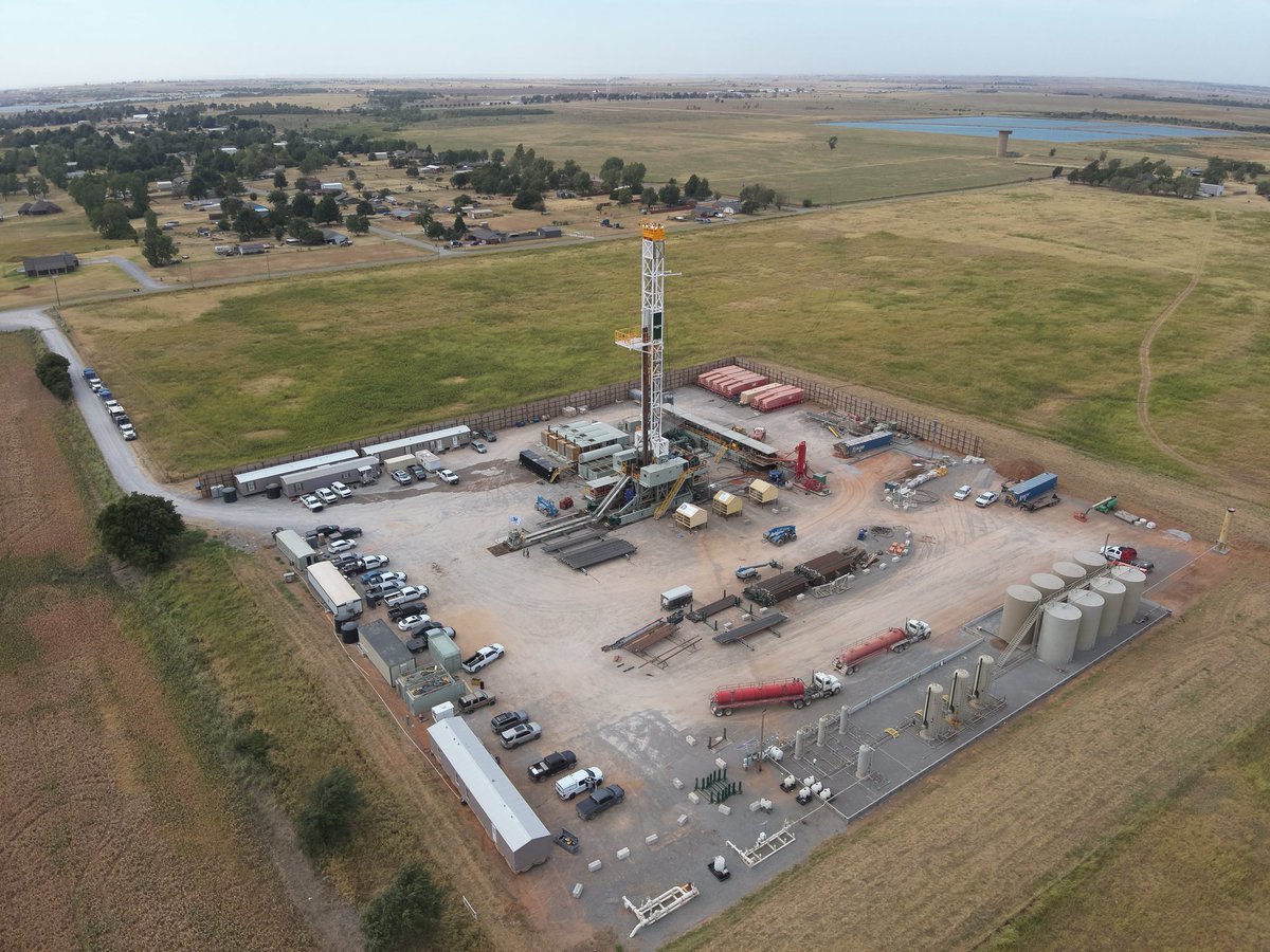 div_energy's tweet photo. Twenty-five years into Diversified Energy’s story, we’re adding to our playbook with our first operated well.
 
The Sequoyah 1307 31-30 1MXH in Oklahoma reached total depth just 12.5 days after drilling began.
 
Thanks to our team, Cactus Drilling and the crews who got us here. https://t.co/wCYaCK14vH