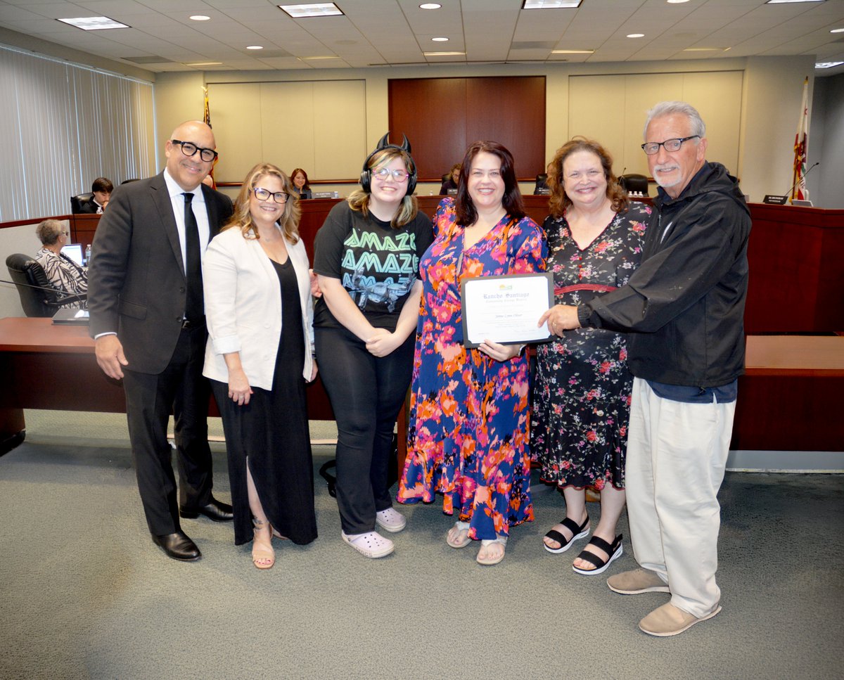 rsccdofficial's tweet photo. RSCCD honored members of our first responder and public safety community as we commemorated the 25th anniversary of 9/11.
We recognized SAC alumna Commander Maria Lopez, SCC alumna Jenne Lynn Oliver and District Safety dispatchers Jeanne Gamero, Breanna Rosales &amp; LynnMarie Lopez. https://t.co/IdAKzKiLHL