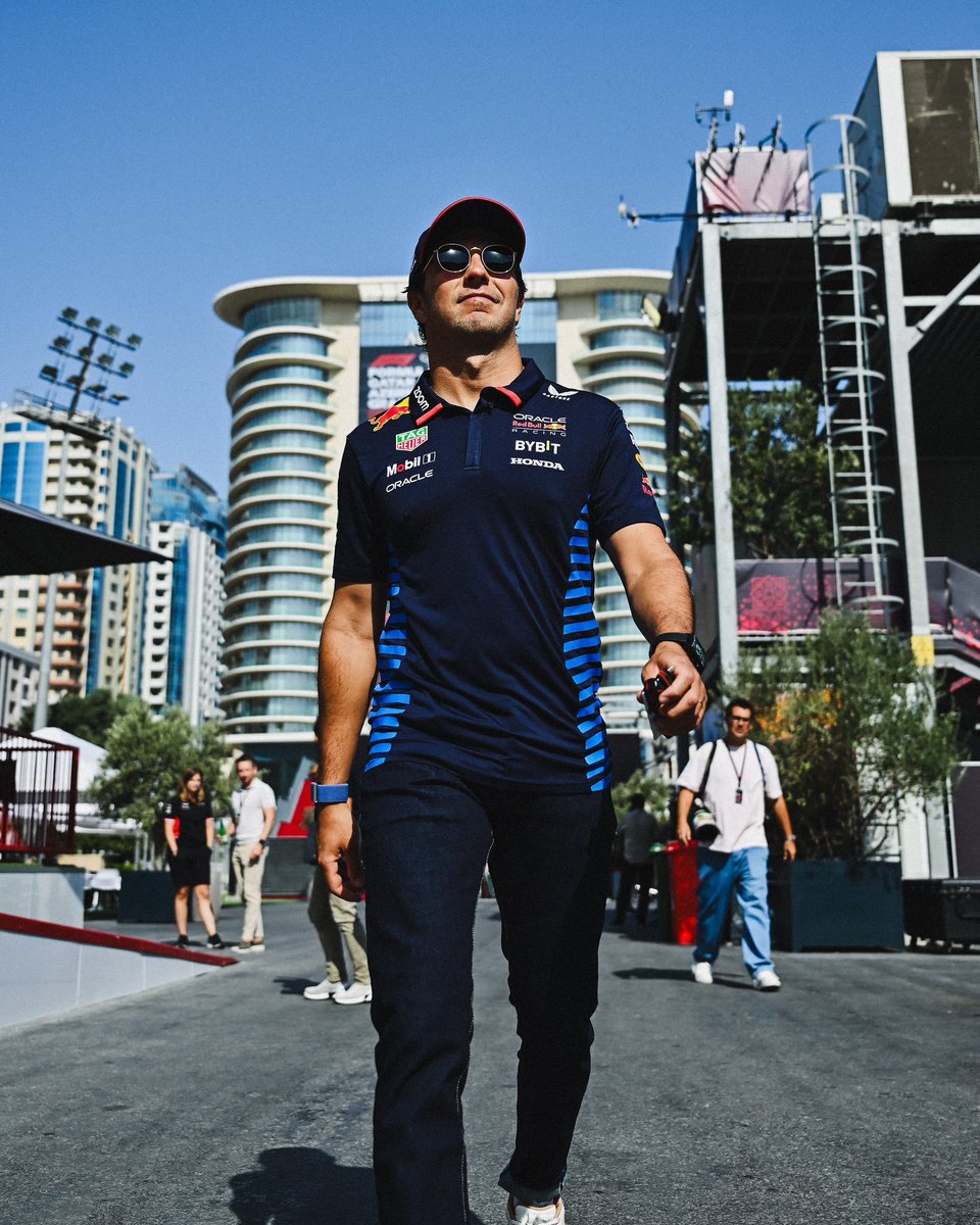 Schecoperezhq's tweet photo. The king of the streets 🏁🏎️

2024🇦🇿🔙 https://t.co/wjlYqf75Hu