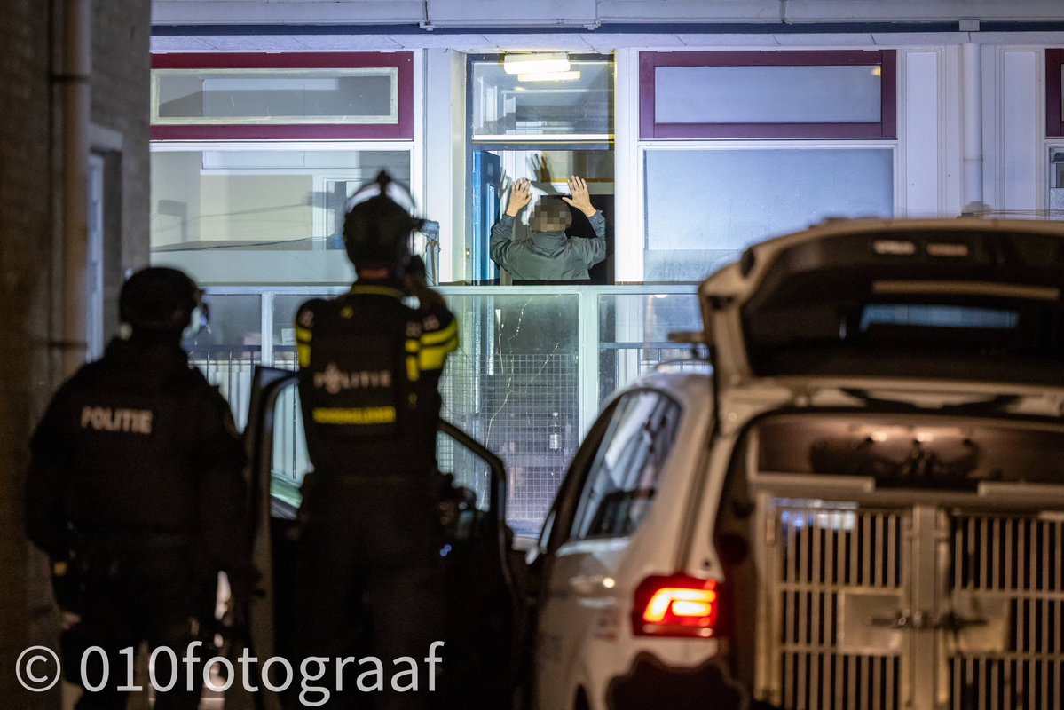 Vuurwapengevaarlijke verdachte aangehouden in Ridderkerk