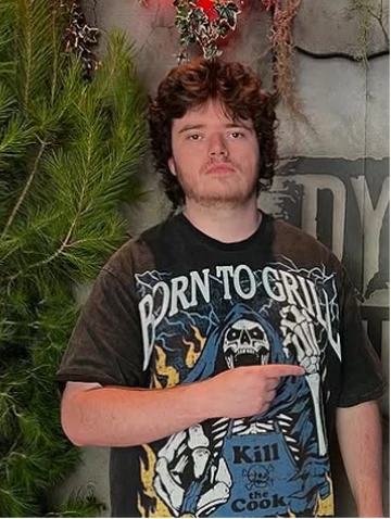 zachtidalwave's tweet photo. Bizlychannel says he is pro-gay and that ‘Prime Defenders’ is “one of the gayest campaigns ever written.” 

 “I always go, 'Look, there are few games where people come in straight and come out gay, and PD is one of them'.” 

(Source: https://t.co/uNkH4gdRvC…) https://t.co/GlQpNwuu72
