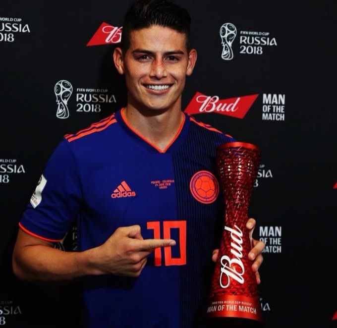 golesendir_'s tweet photo. Ese día, en la goleada 3-0 ante Polonia, James Rodríguez metió dos asistencias, tuvo 88% de efectividad en los pases, generó 3 ocasiones claras, completó cuatro de cinco regates y fue el MVP del partido más recordado de la selección de la era reciente. https://t.co/dl4bkkuRpa