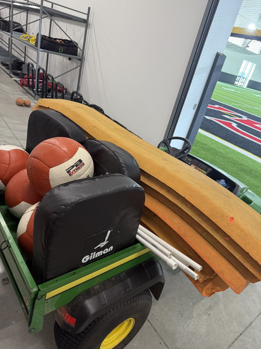 nickcbrown's tweet photo. Just another Tuesday in the Fun House!! 

#OLcoach
#bEastSide https://t.co/7GukMQhQwa
