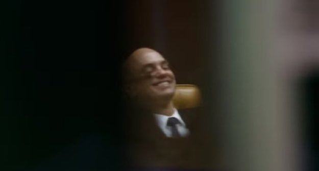 nikolas_dm's tweet photo. O Brasil vai rancar esse sorriso da sua cara. https://t.co/V0ebelyvWz