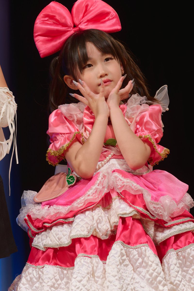 kana_pinkids's tweet photo. おはカナ〜🍑✨

#PinKids ��担当🍑ｱｲﾄﾞﾙ4年目✨
#RINAKANA 妹担当🩷
６さい🐣のカナですっ💓 

週末は💓からあげっ🍗
カナ🍑れんしゅうがんばる💪✨

みんなも すいようび
がんばろーねっ💓

9/20 第3回 福岡からあげフェス2026 
📍舞鶴公園 三の丸広場
🎉PinKids アオ🫐&りくと💙デビューステージ🎉
13:15-13:25 PinKids🍑🍍🫐💛💙
13:25-13:35 Rina
13:35-13:45 GIRLS ICON GENERATION／UTA
13:45-14:00 永城ひなた

愛にきーてねっ❤️

素敵な想い出📸💓保存しましたっ
お写真ありがとうございます✨
@chisat0_0kai 

_________♡

【撮影会】
10/24(土)ハロウィン撮影会🎃📍福岡市東区の公園
https://t.co/u1eReRdj9n

【宿題チェキ】
ちょこモ10周年記念 限定お手紙付 
PinKids https://t.co/LThDNE3c5c
RINAKANA https://t.co/5sdfxpQoUM

【ブロマイ��】
PinKidsカナ🍑
https://t.co/veRuHvQAhl
RINAKANA KANA🩷
https://t.co/SUJ8KYFD2d

【映画】
映画「歌って！」前売りチケット🎫
https://t.co/zZNdn2o2Aq
映画「歌って！」ポスター
(B1ｻｲｽﾞ) https://t.co/2uTa7xpbeb
(B2ｻｲｽﾞ)  https://t.co/uEcNO9IewB

#令和生まれアイドル #6歳 #カナ
#PinKids #RINAKANA