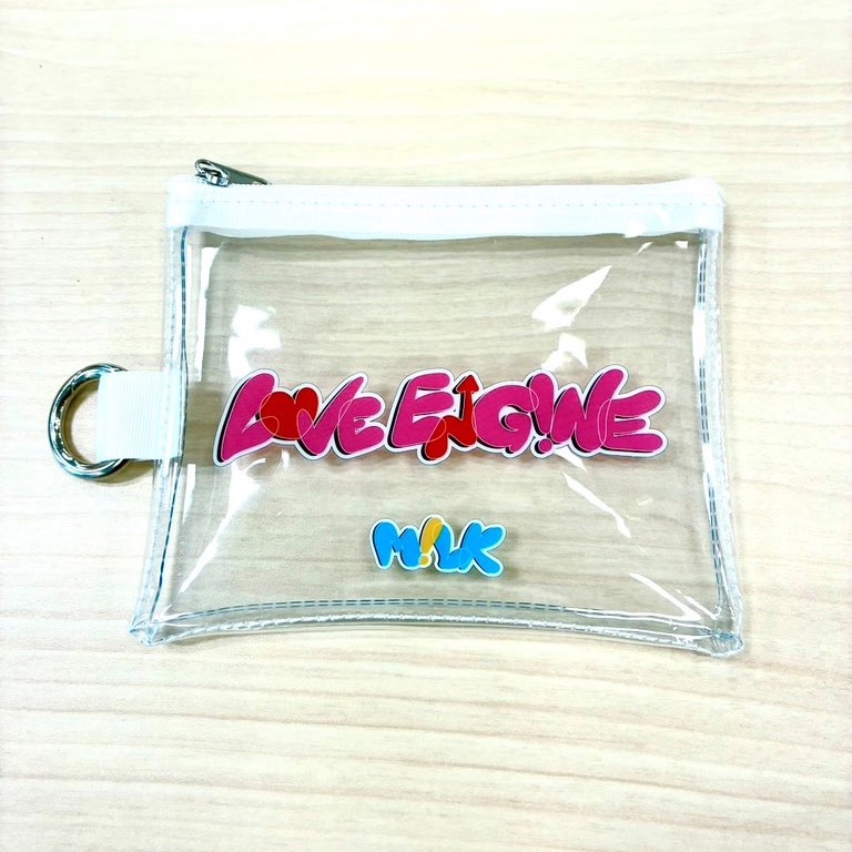 marche_coucou's tweet photo. 【9/16（水）#まるしゅく】

本日1st Mini Album『LOVE ENG!NE』をリリースした
M!LK ( @milk_info )からクリアポーチを2名様に #プレゼント💖

当アカウントをフォロー&amp;RPで応募完了🙌🏻
当選者は番組エンディングで発表します✨

※プレゼントの発送は10月以降となります

https://t.co/dhElKcRsNh https://t.co/vFSgaVlxQS