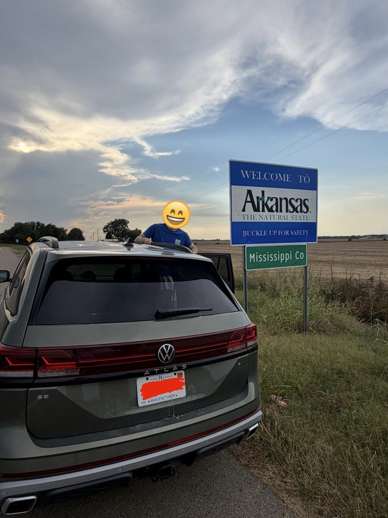 FreddyLA7's tweet photo. We just made it to Arkansas. A new state for all of us!

I want to use this post to say thank you to VW who offered us to use one of their cars for this roadtrip so we don’t need to worry about the rental car hassle we had on the last trip. https://t.co/grHt328Yu6