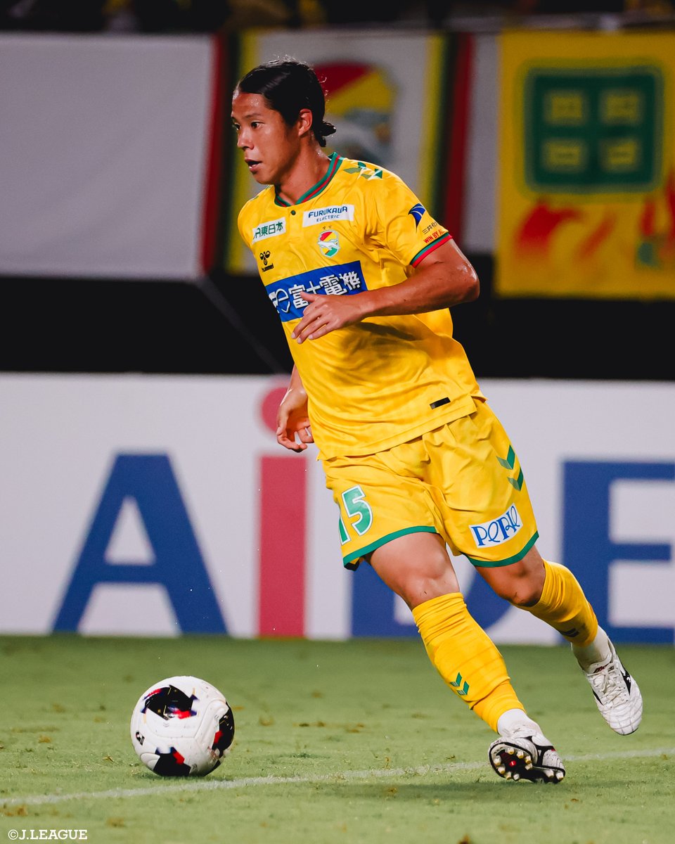 J_League's tweet photo. 🎂 HAPPY BIRTHDAY 🎂

本日9月16日は
ジェフユナイテッド千葉
前貴之 選手の33歳の誕生日です👏

前選手、
おめでとうございます🎊

@jef_united
#Ｊリーグ https://t.co/mS0bwuAABo