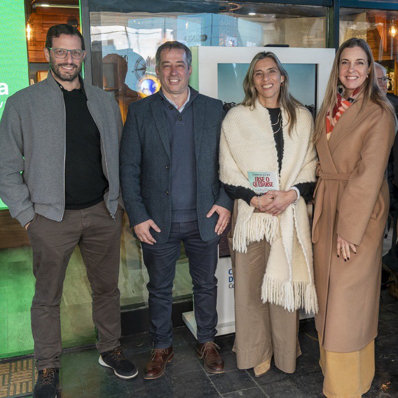 minturuy's tweet photo. En el marco de la Expo Prado, la ministra (i), Ana Claudia Caram, y el director nacional de Turismo, Cristian Pos, participaron del lanzamiento del 12.º Concurso Nacional de Mesas de Té.

Nacido hace más de una década como una iniciativa comunitaria en Conchillas, este concurso rescata antiguas tradiciones británicas y hoy se consolida como una fiesta que celebra la identidad local y proyecta a Conchillas a nivel nacional.

🌿 Cultura, identidad y tradición que también hacen al turismo de nuestro país.

#UruguaySorprende