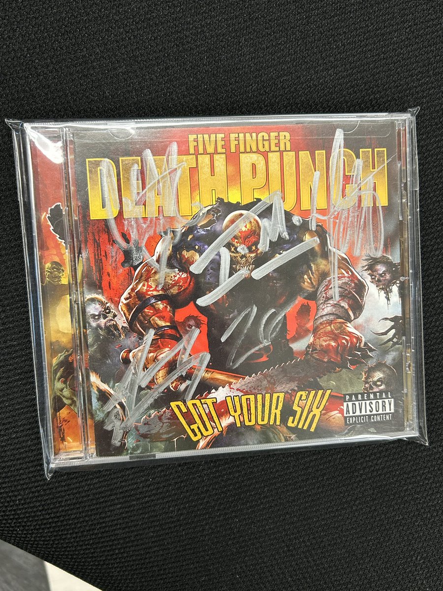BucketsofRhinos's tweet photo. A shoutout to @StevieTuff ! The dude always ships so fast! Been stoked for this to arrive. Check out his RLS Records. One of the best places to order from. https://t.co/a20Ly2Z4JV