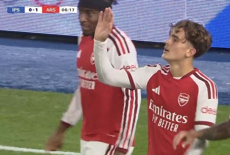 Archivesznz's tweet photo. 🚨🇬🇧 Noni Madueke on his conversation with Max Dowman after his goal against Ipswich:

🗣️ “Max whispered in my ear and said, ‘Noni, I’ve just scored, now you have to score.’ 😂 He was joking, but then I scored and I’m really happy to have got on the scoresheet. He even had an impact on the goal, so it was a special moment.

Max is a generational talent. The way he plays, his confidence, composure and ability at such a young age are incredible. We’re genuinely blessed to have a player like him at Arsenal.”