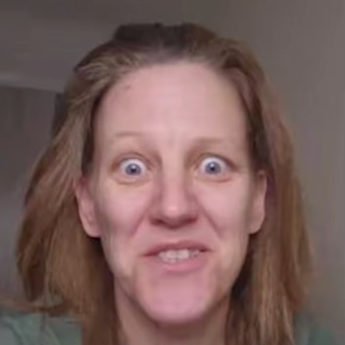 Maximil86429959's tweet photo. This woman took down multiple Irish Tricolour flags that were on lampposts, and she filmed herself doing it. She was all proud of herself too. 🇮🇪  The anti-Irish indoctrination is fully complete with this one.🤡🤦‍♂️👇👇👇 https://t.co/j7VMIFo5kJ