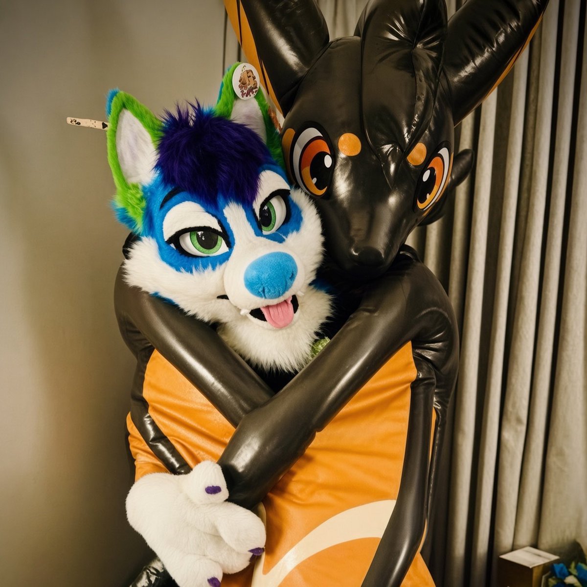 PoolToyParty's tweet photo. Zippy is back!! 🧡

@FactoryCreature’s  Zippy run is currently open, so if you’ve ever wanted a big squeaky dragon with those huge soft wings to wrap around you, now’s your chance! :3

Go show Zippy some love and order yours before time runs out! 🧡🖤🧡

https://t.co/W6lmqwPNjq https://t.co/XDQeeE44as